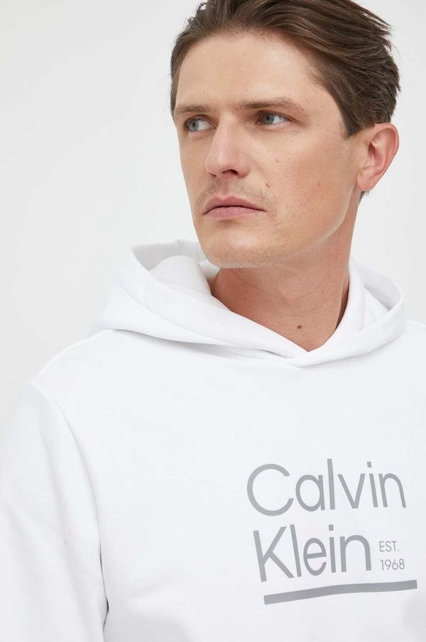 Calvin Klein Bombažen pulover Calvin Klein moška, bela barva, s kapuco