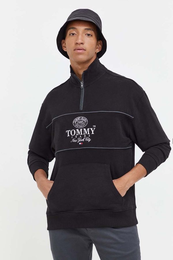 Tommy Jeans Bombažen pulover Tommy Jeans moška, črna barva