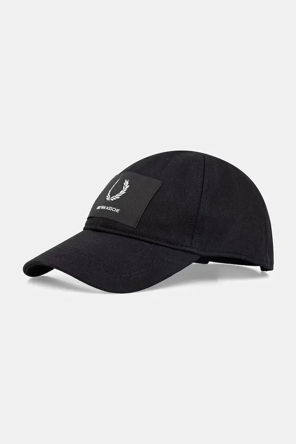 Fred Perry Bombažna bejzbolska kapa Fred Perry