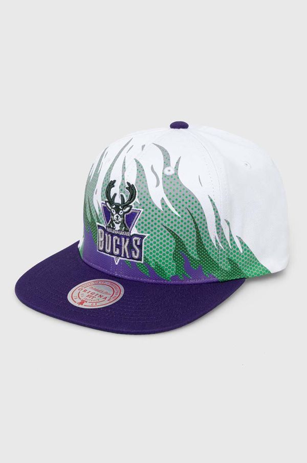 Mitchell&Ness Bombažna bejzbolska kapa Mitchell&Ness MILWAUKEE BUCKS bela barva