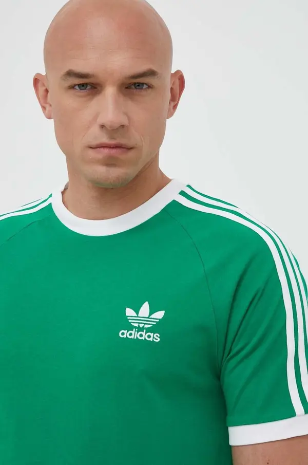 adidas Originals Bombažna kratka majica adidas Originals Adicolor Classics 3-Stripes Tee