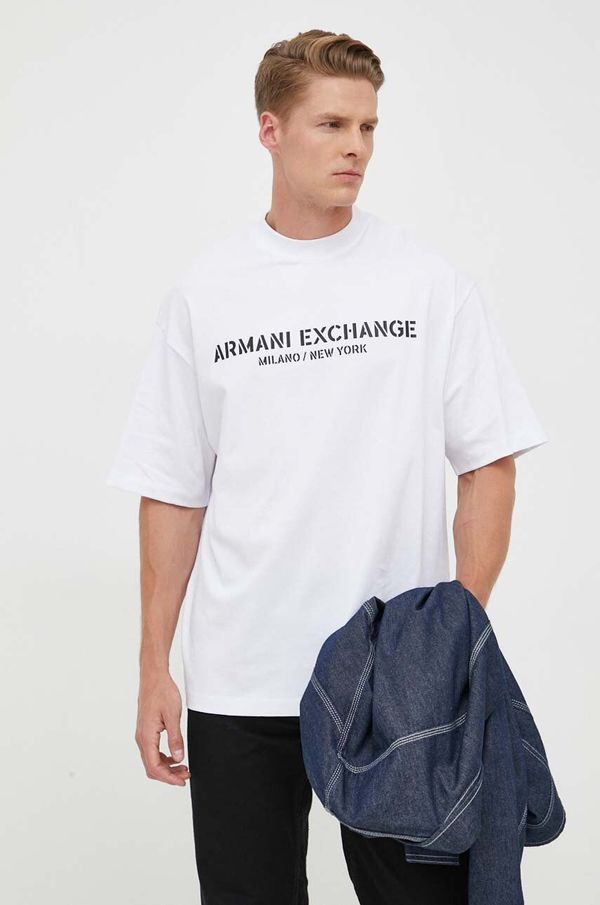 Armani Exchange Bombažna kratka majica Armani Exchange bela barva