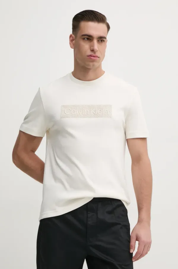 Calvin Klein Bombažna kratka majica Calvin Klein moška, bež barva, K10K112491