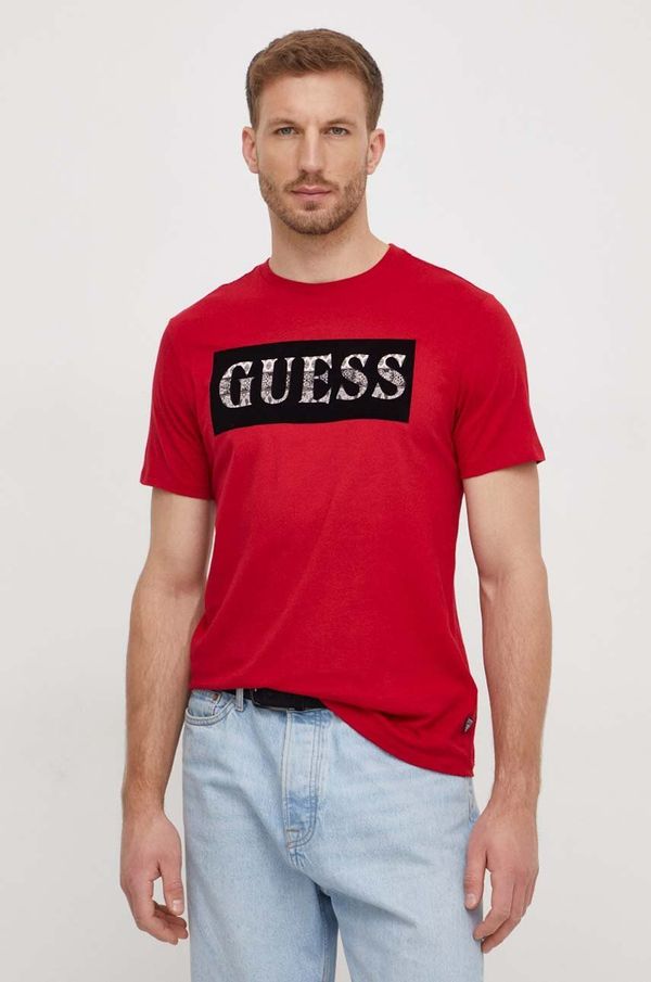 Guess Bombažna kratka majica Guess moški, rdeča barva