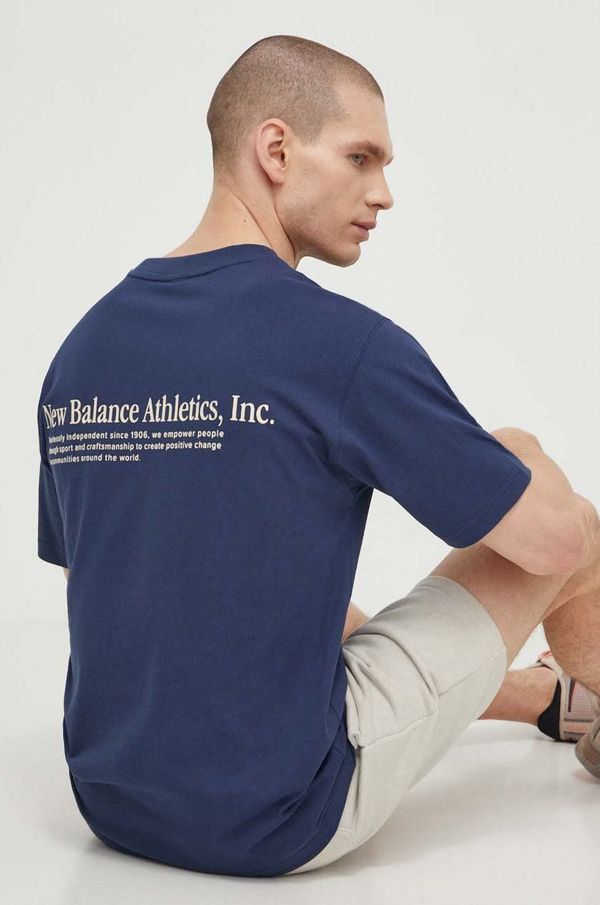 New Balance Bombažna kratka majica New Balance moška, mornarsko modra barva, MT41588NNY