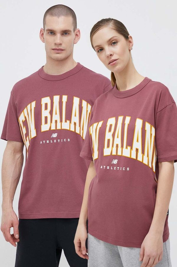 New Balance Bombažna kratka majica New Balance roza barva