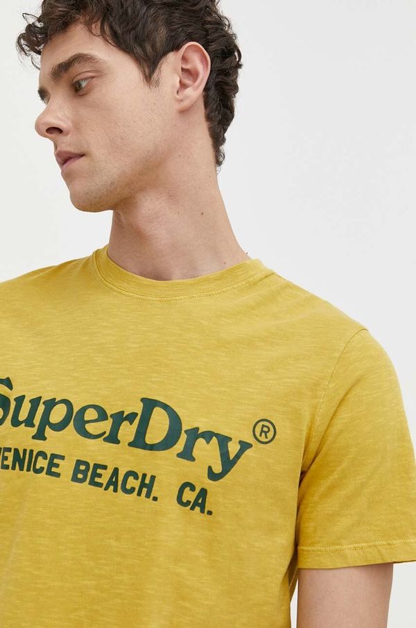 Superdry Bombažna kratka majica Superdry moški, rumena barva