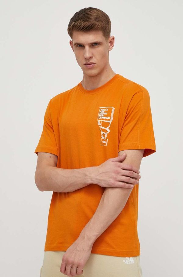 The North Face Bombažna kratka majica The North Face moška, oranžna barva, NF0A87FFPCO1