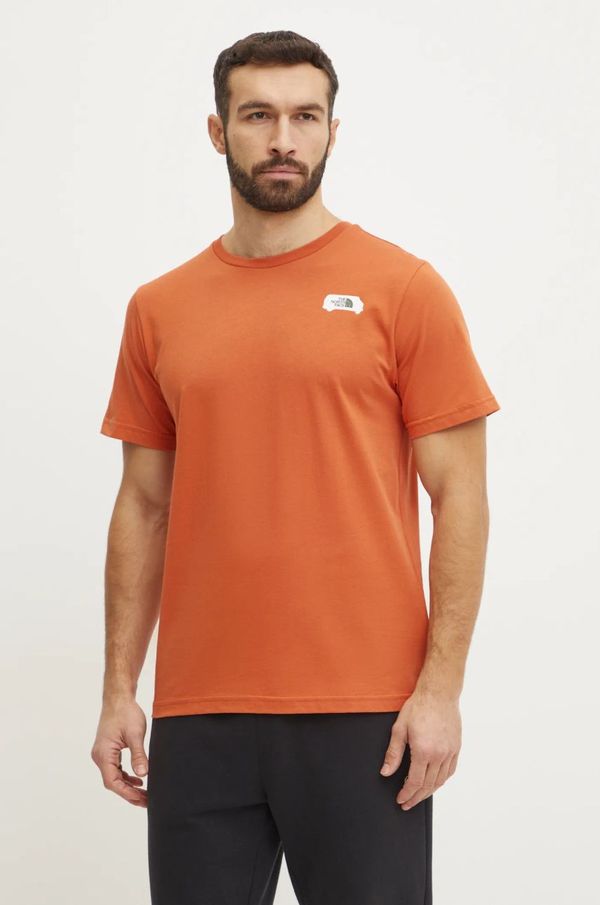 The North Face Bombažna kratka majica The North Face Outdoor Graphic moška, oranžna barva, NF0A8C1Z6IG1