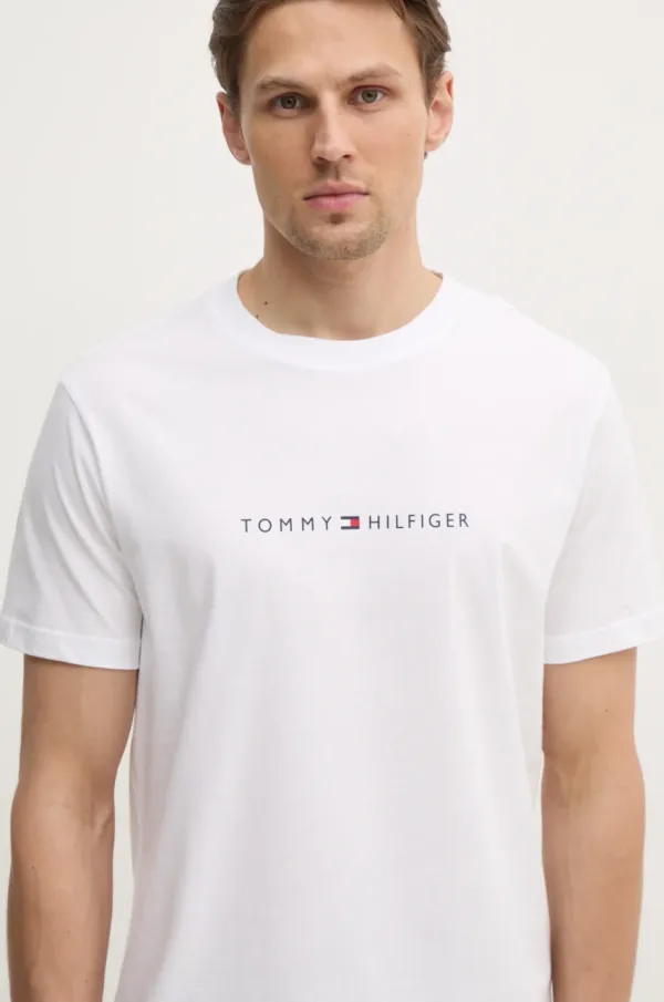 Tommy Hilfiger Bombažna kratka majica Tommy Hilfiger moška, bela barva, UM0UM03525