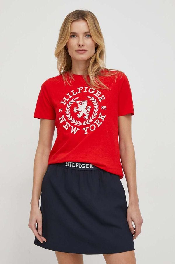 Tommy Hilfiger Bombažna kratka majica Tommy Hilfiger ženski, rdeča barva