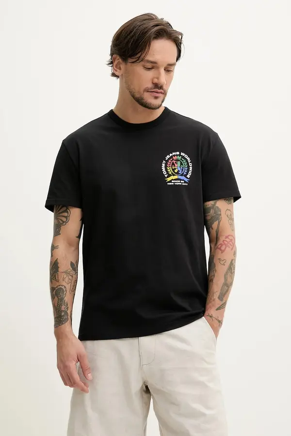 Tommy Jeans Bombažna kratka majica Tommy Jeans