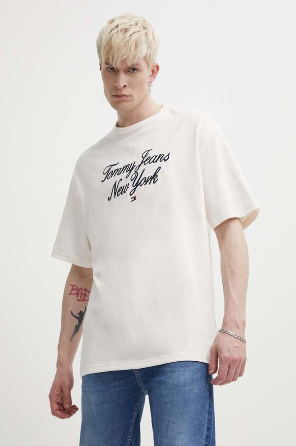 Tommy Jeans Bombažna kratka majica Tommy Jeans moška, bež barva, DM0DM18579