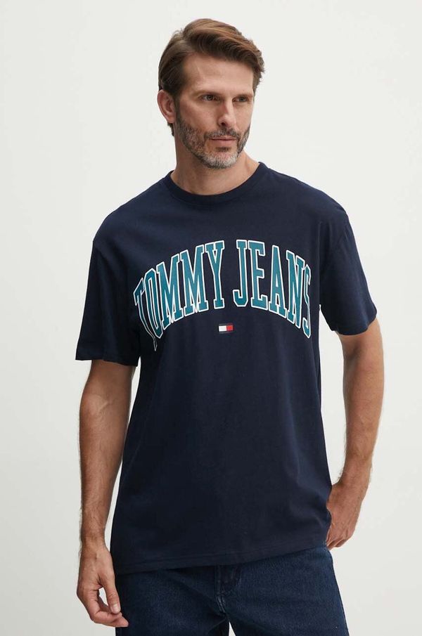 Tommy Jeans Bombažna kratka majica Tommy Jeans moška, mornarsko modra barva, DM0DM18558
