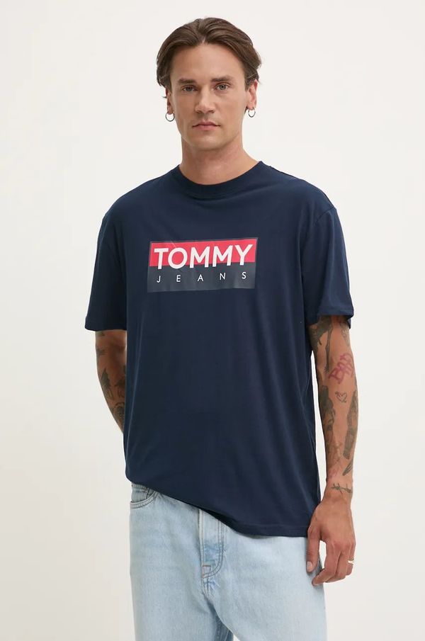 Tommy Jeans Bombažna kratka majica Tommy Jeans moška, mornarsko modra barva, DM0DM19684