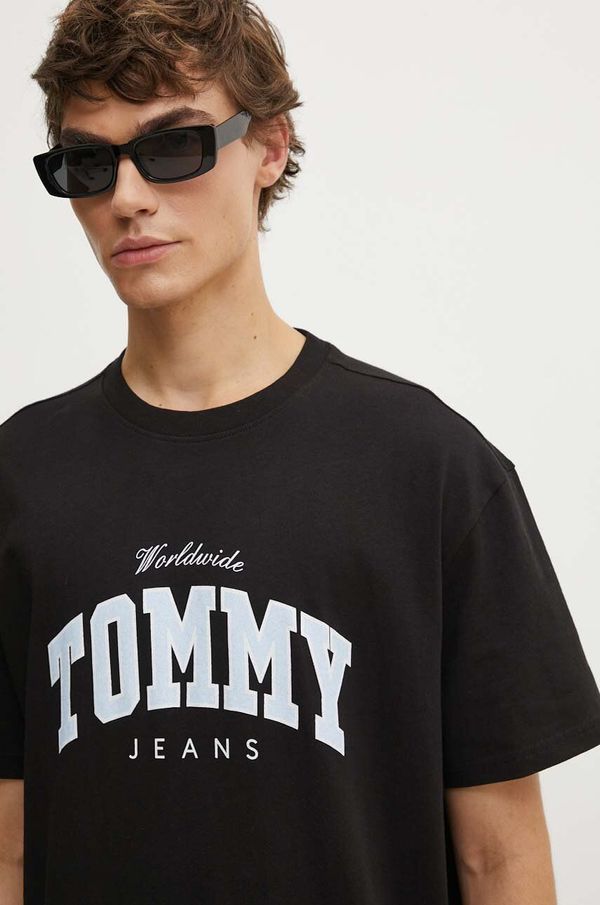 Tommy Jeans Bombažna kratka majica Tommy Jeans moški, črna barva