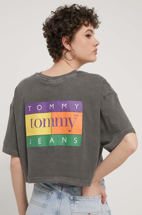 Tommy Jeans Bombažna kratka majica Tommy Jeans ženska, siva barva, DW0DW18141