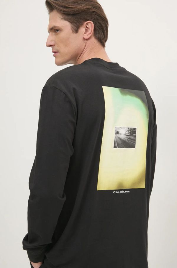 Calvin Klein Jeans Bombažna majica z dolgimi rokavi Calvin Klein Jeans črna barva, J30J327083