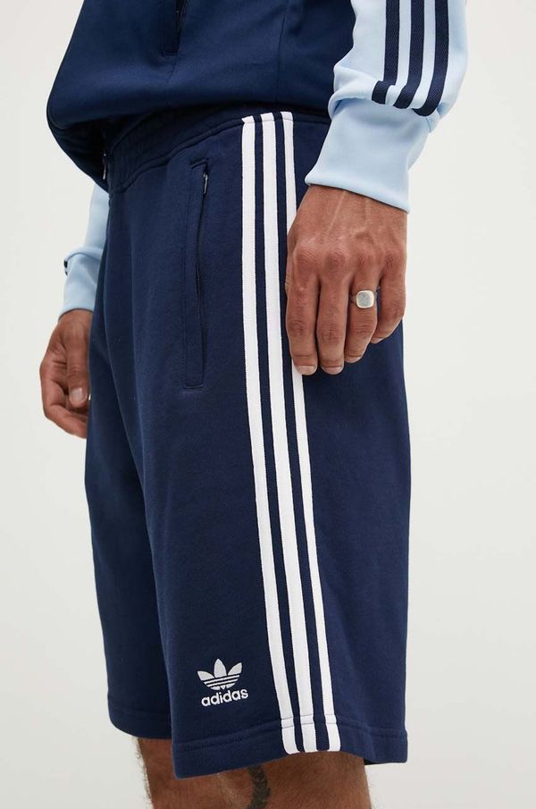 adidas Originals Bombažne kratke hlače adidas Originals 3-Stripes mornarsko modra barva, IM9424