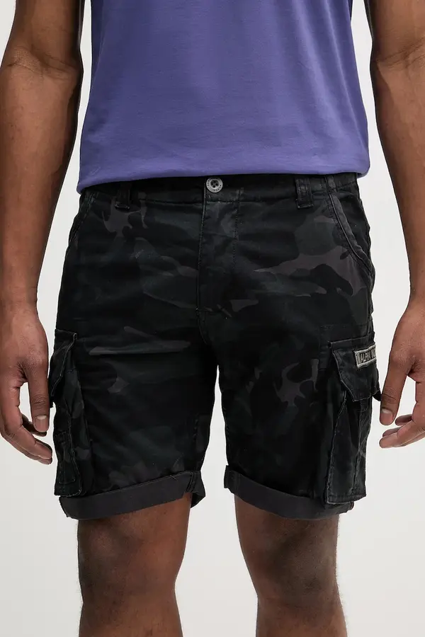 Alpha Industries Bombažne kratke hlače Alpha Industries Short Camo 196201 125
