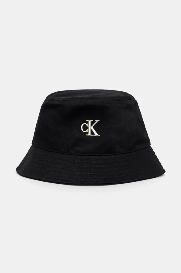 Calvin Klein Jeans Bombažni klobuk Calvin Klein Jeans črna barva, LV04K5020G