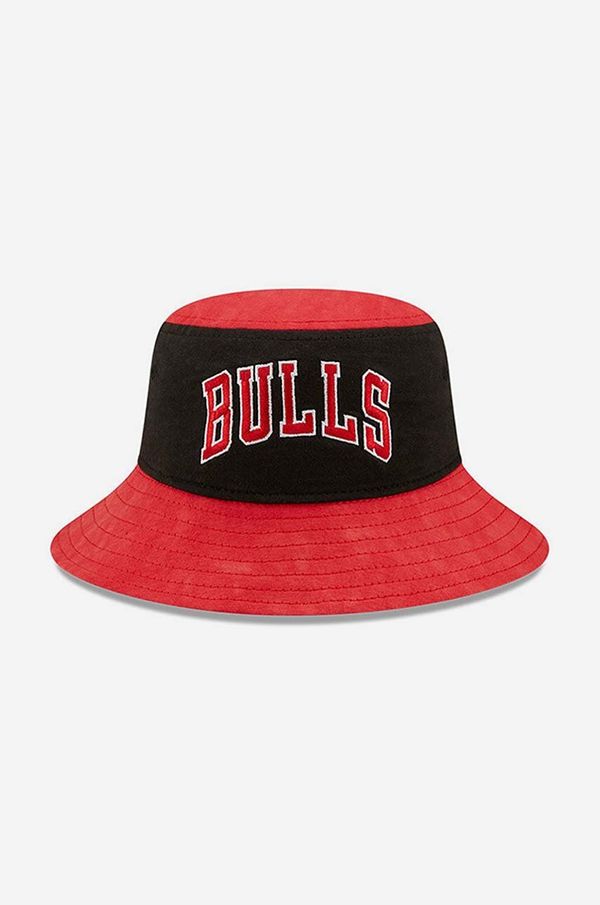 New Era Bombažni klobuk New Era Washed Tapered Bulls rdeča barva