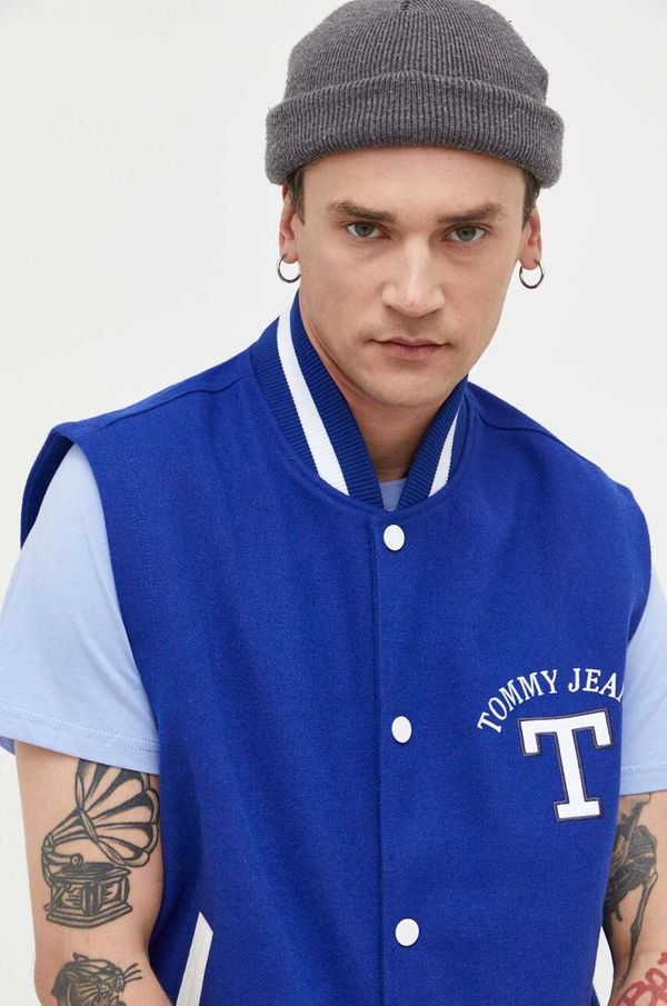 Tommy Jeans Brezrokavnik s primesjo volne Tommy Jeans mornarsko modra barva