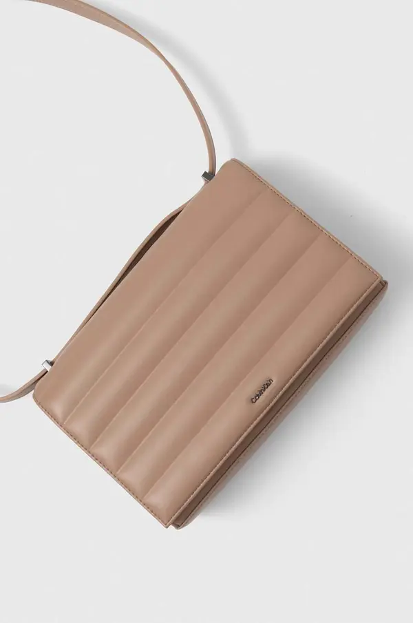 Calvin Klein Calvin Klein crossbody torbica ženska iz umetnega usnja