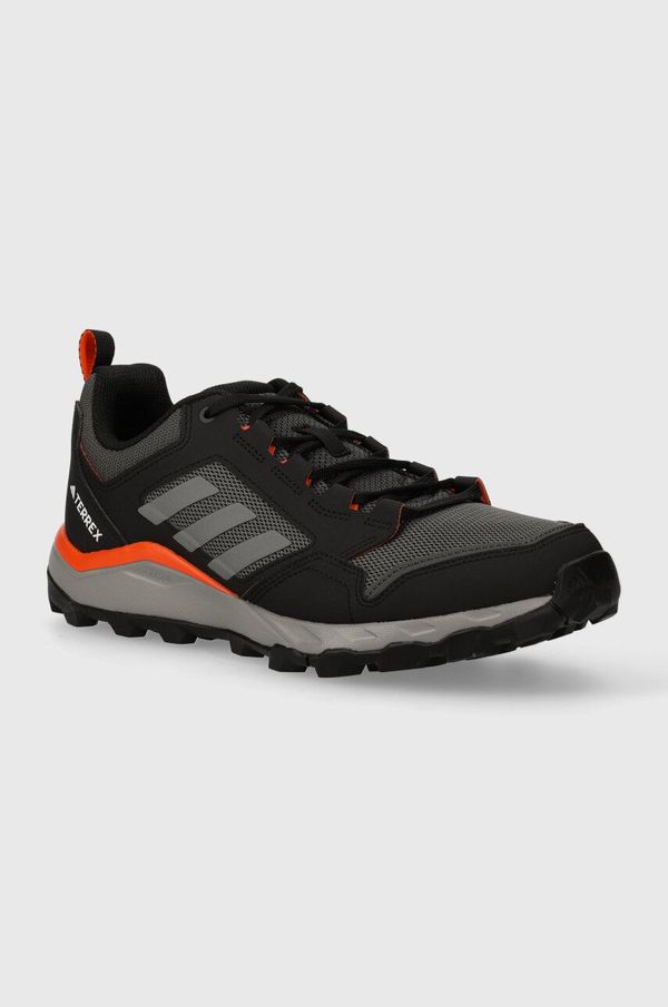 adidas TERREX Čevlji adidas TERREX Tracerocker 2.0 moški, siva barva