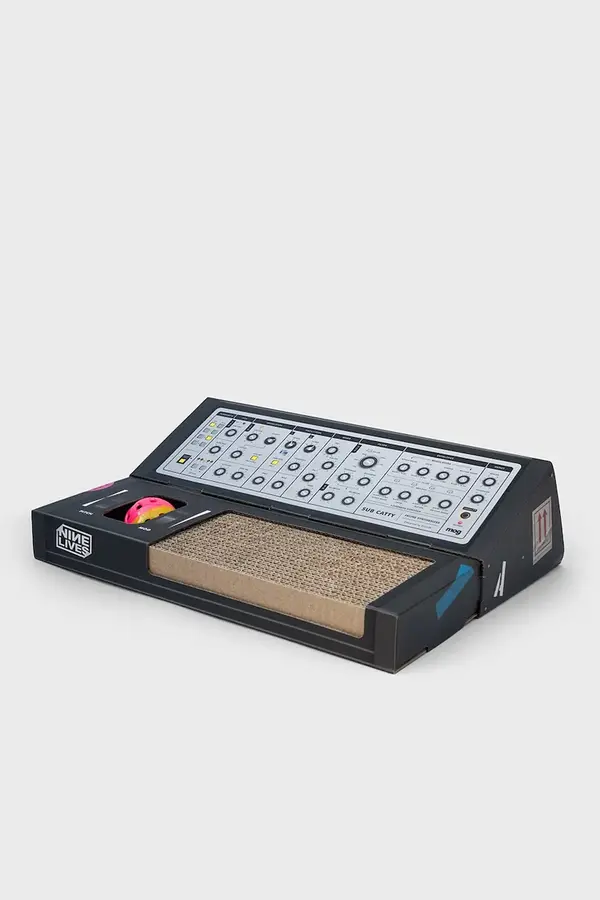 Luckies of London Drevo za mačke Luckies of London Synthesizer