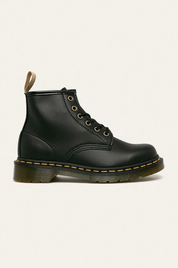 Dr. Martens Gležnarji Dr. Martens Vegan 101 ženski, črna barva