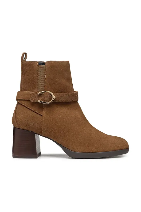 Geox Gležnarji iz semiša Geox D WALK PLEASURE 55