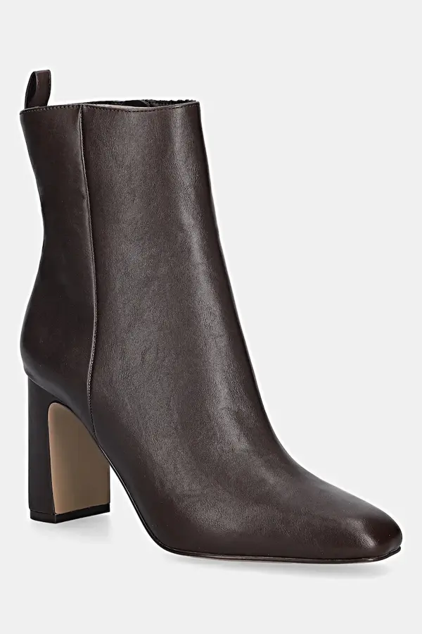 Steve Madden Gležnarji Steve Madden Adelisa