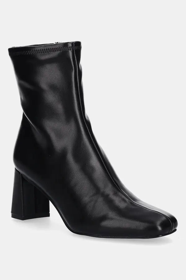 Steve Madden Gležnarji Steve Madden Hurst