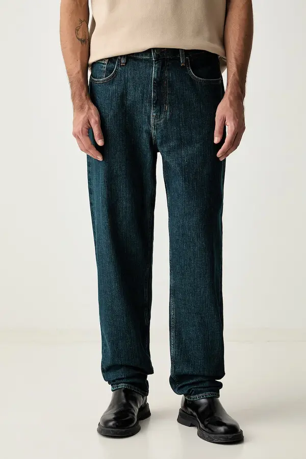 Guess Jeans Guess Jeans kavbojke relaxed kroja moške