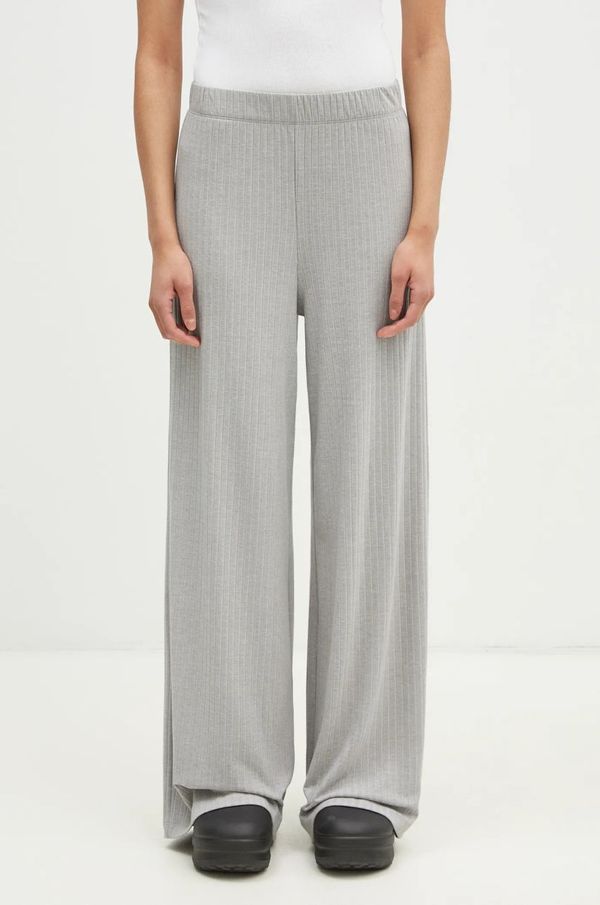 adidas Originals Hlače adidas Originals Essential ženske, siva barva, JD1498