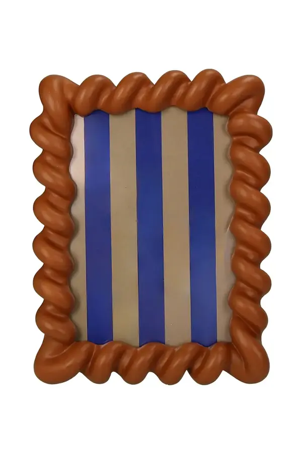 Inne okvir dekorativni iz umetne mase 13 x 18 cm Inne okvir dekorativni iz umetne mase 13 x 18 cm