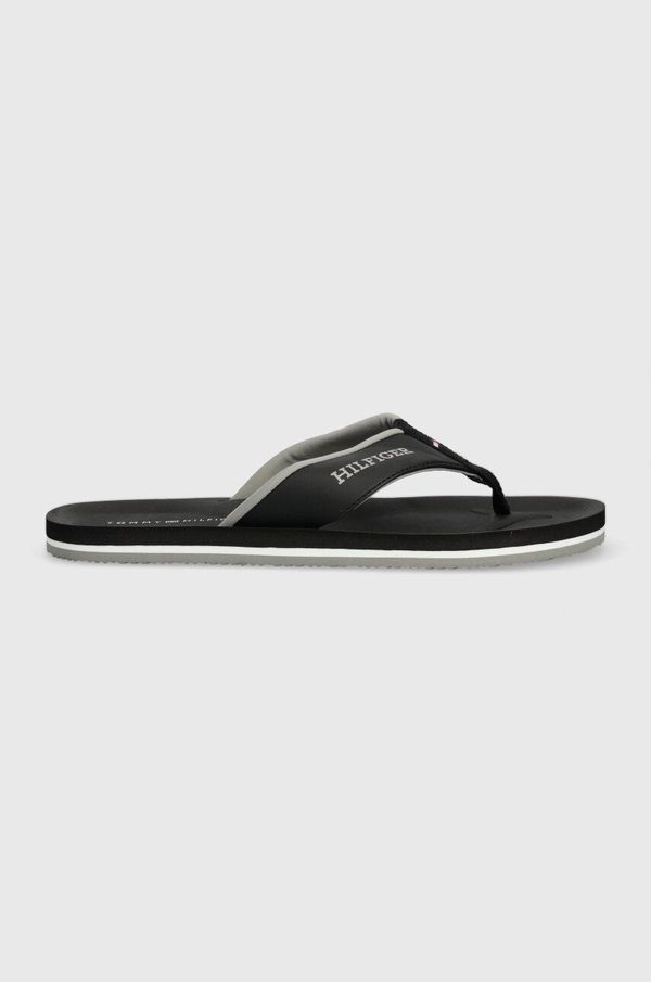 Tommy Hilfiger Japonke Tommy Hilfiger COMFORT BEACH SANDAL moške, črna barva, FM0FM05029