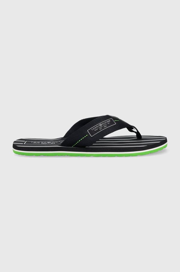 Tommy Hilfiger Japonke Tommy Hilfiger PATCH HILFIGER BEACH SANDAL moške, mornarsko modra barva, FM0FM04470