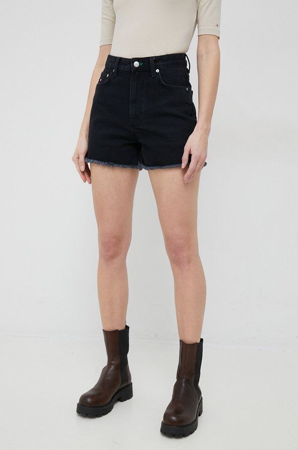 Tommy Hilfiger Jeans kratke hlače Tommy Hilfiger x Shawn Mendes ženske, črna barva