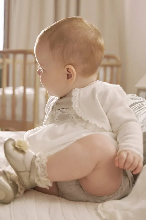 Mayoral Newborn Jopica za dojenčka Mayoral Newborn bež barva, 1308