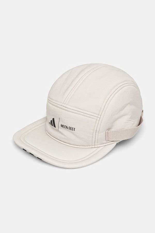 adidas Kapa s šiltom adidas x Moon Boot bež barva, JE1944