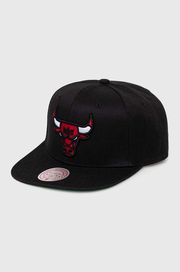 Mitchell&Ness Kapa s šiltom Mitchell&Ness CHICAGO BULLS črna barva