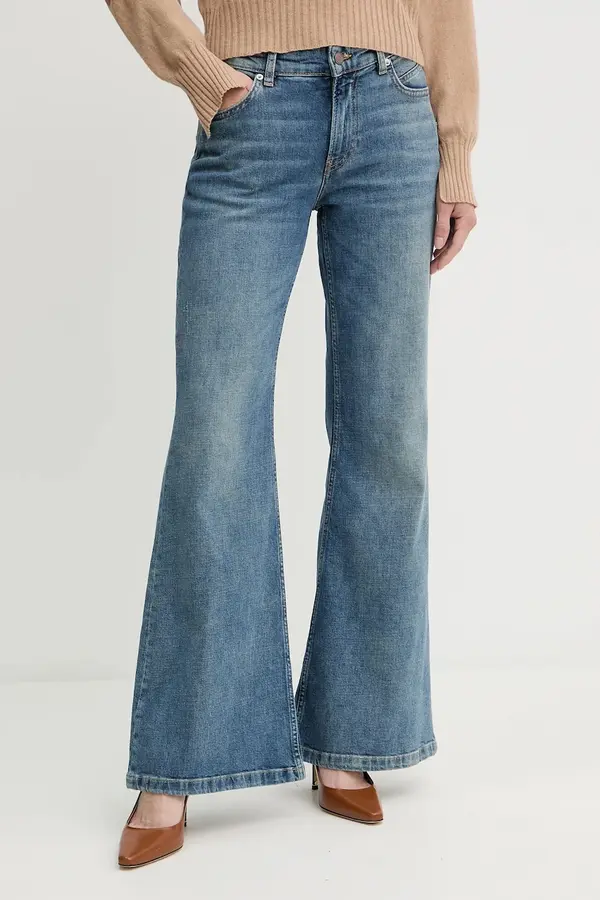 BOSS Orange Kavbojke BOSS Orange  C_SOFT BOOTCUT LR