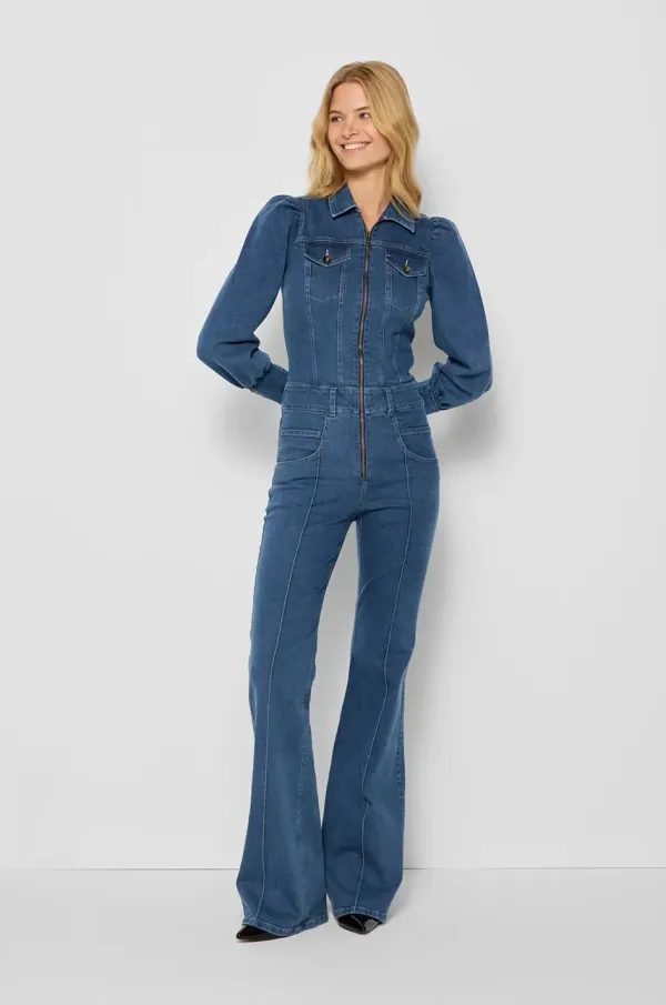 BIZUU Kombinezon iz jeansa Bizuu HENNI mornarsko modra barva, HENNI_NIEBIESKI_AW24