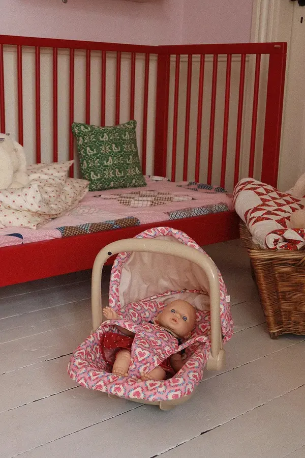 Konges Sløjd Konges Sløjd nosilka za punčke otroška DOLL CAR SEAT