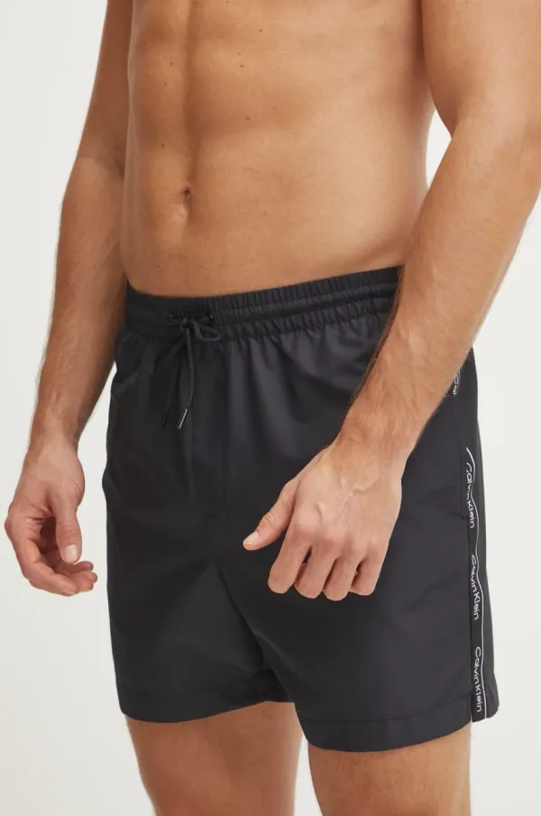 Calvin Klein Kopalne kratke hlače Calvin Klein črna barva, KM0KM01109