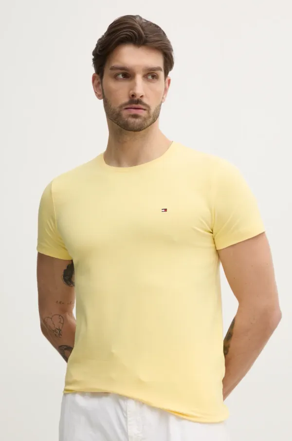 Tommy Hilfiger Kratka majica Tommy Hilfiger moška, rumena barva, MW0MW10800