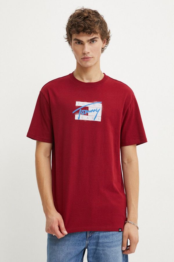 Tommy Jeans Kratka majica Tommy Jeans moška, bordo barva, DM0DM18528