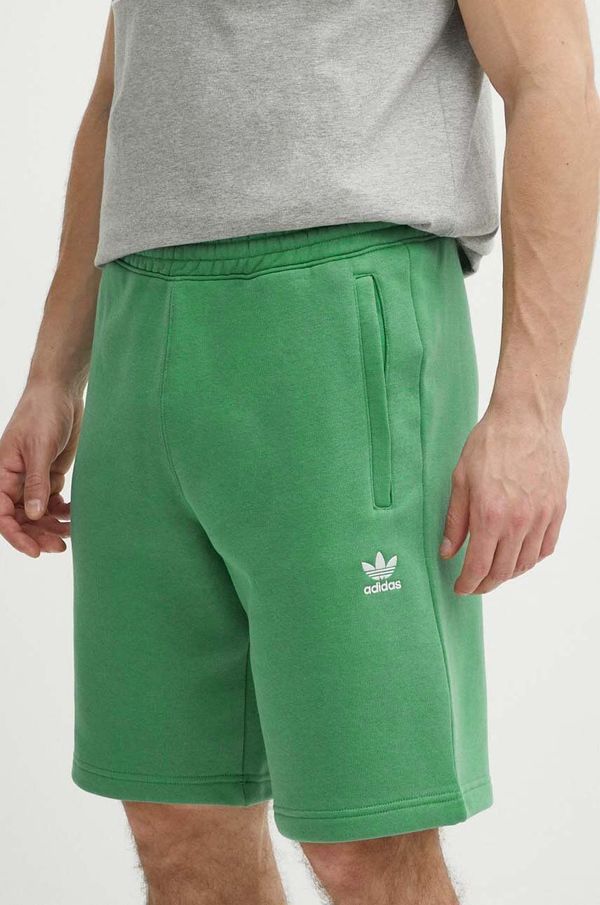 adidas Originals Kratke hlače adidas Originals moške, zelena barva, IU2355
